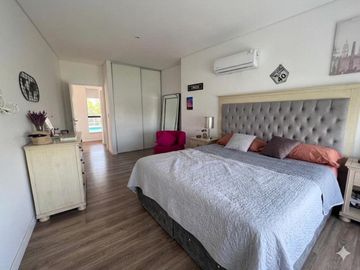 place photo 76