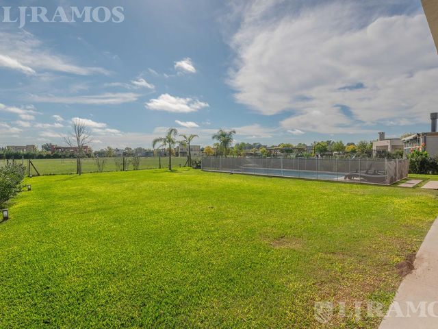 place photo 37