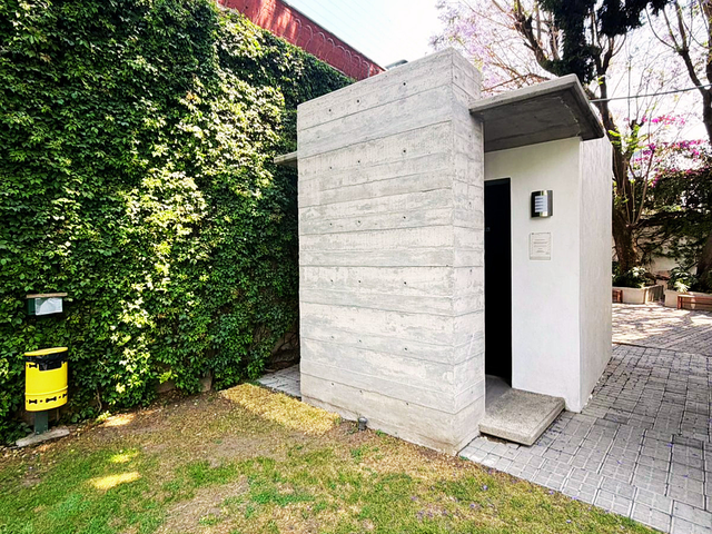 place photo 23