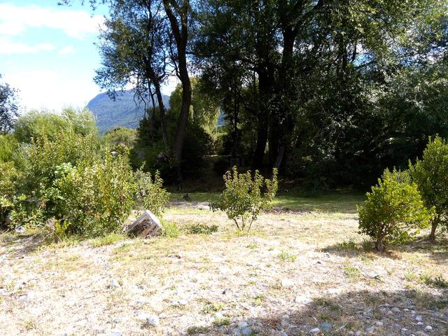 place photo 44