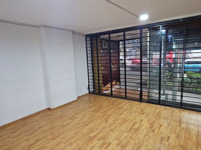 place photo 26