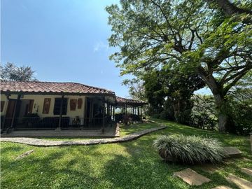place photo 52