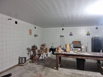 place photo 23