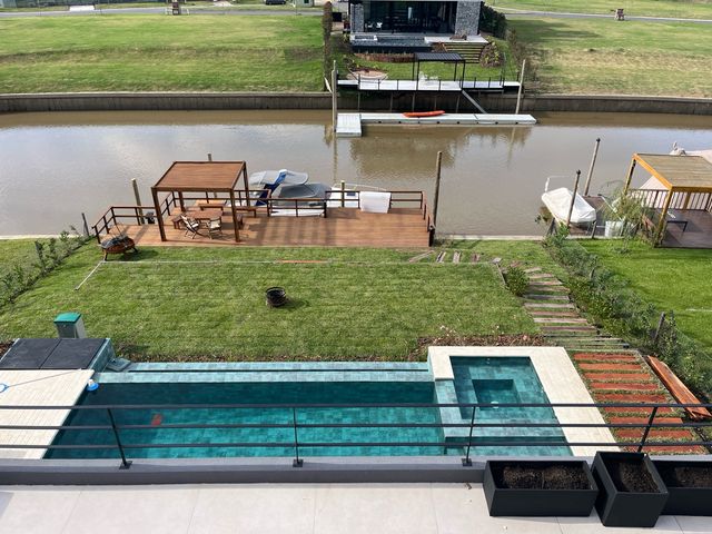 place photo 35