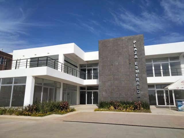 place photo 21