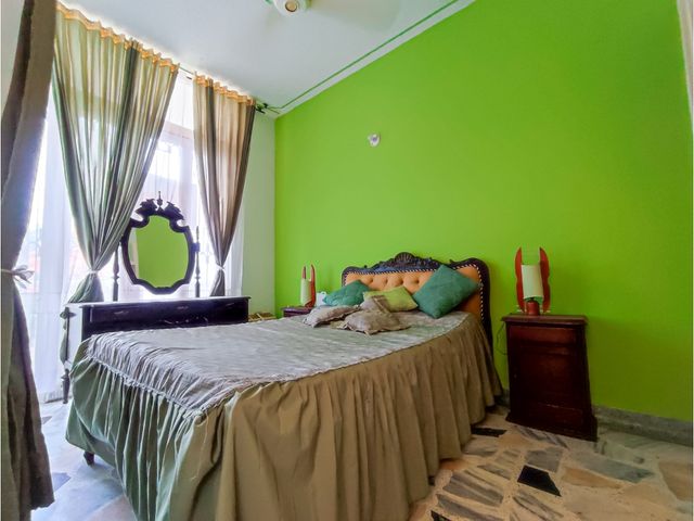 place photo 40