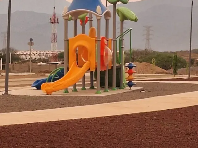 place photo 13
