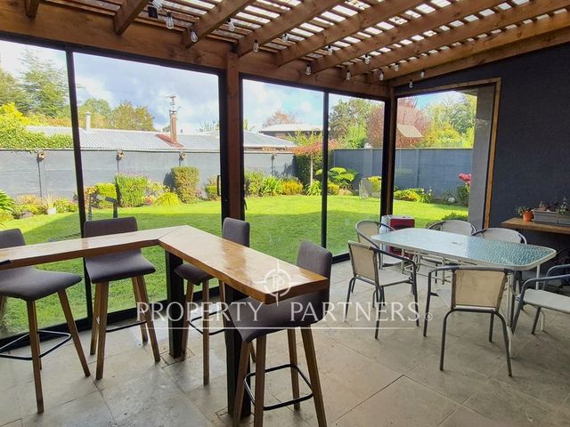 place photo 25
