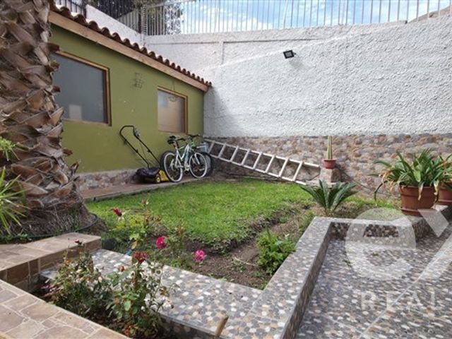 place photo 94