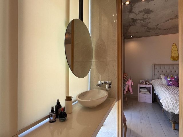 place photo 44