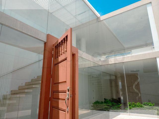 place photo 53