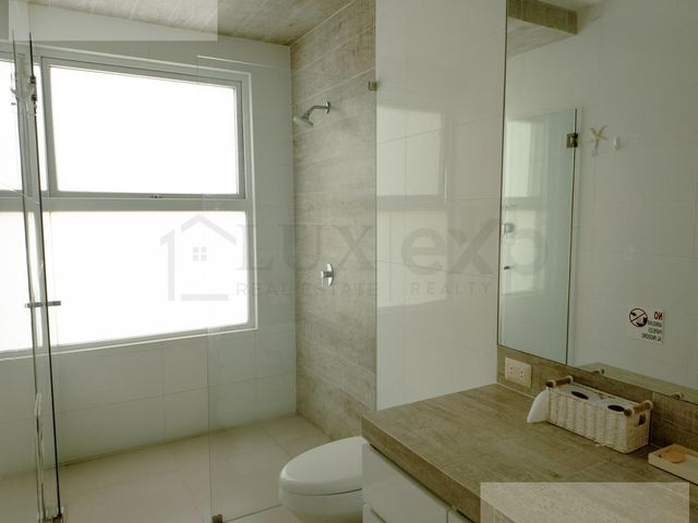 place photo 61
