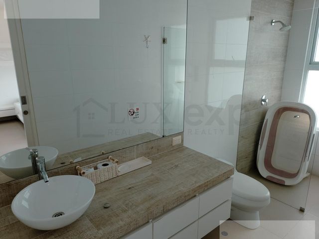 place photo 72