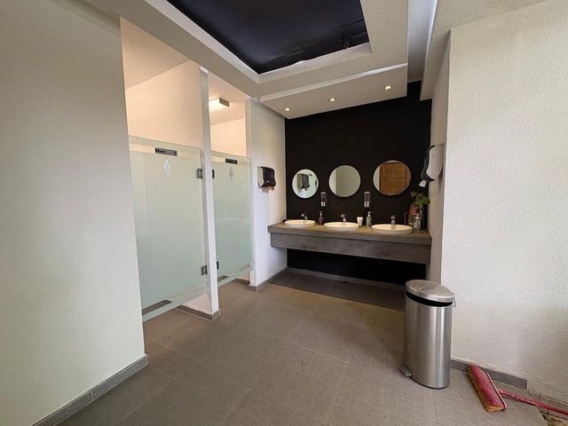 place photo 43