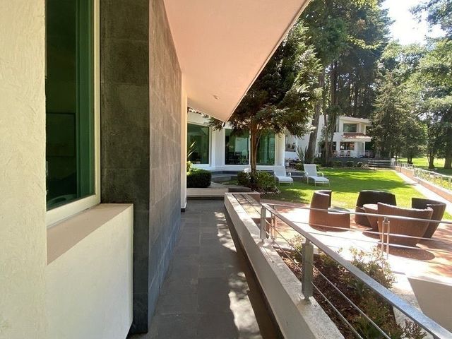 place photo 48