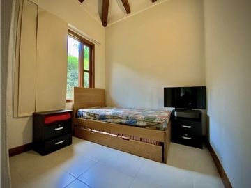 place photo 55