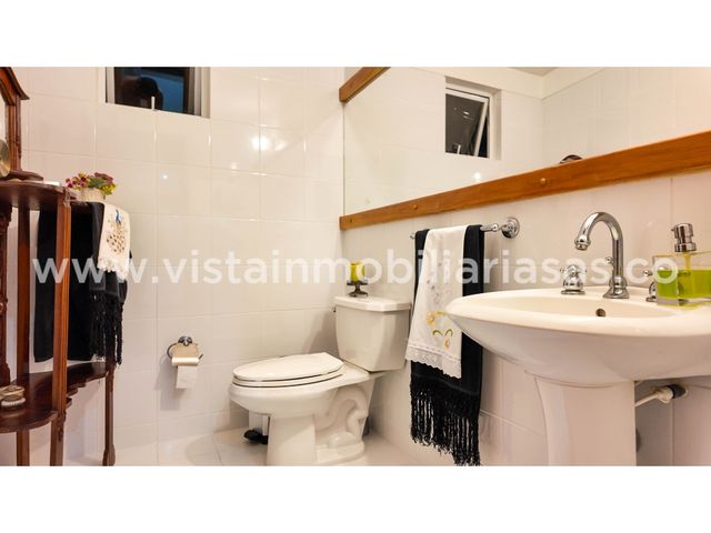 place photo 48