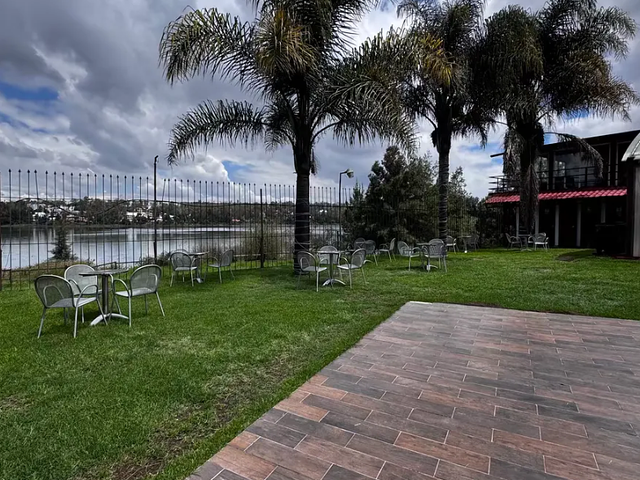 place photo 11