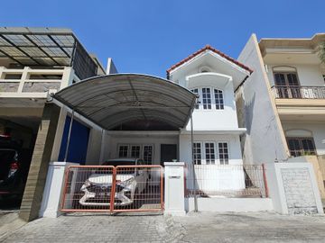 Villa Valencia turun butuh cepat laku