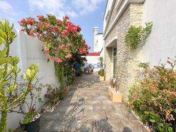 place photo 28
