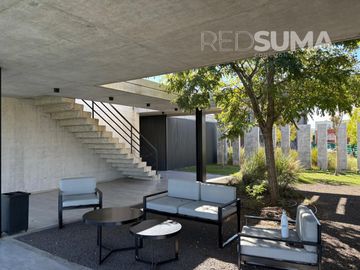 place photo 47