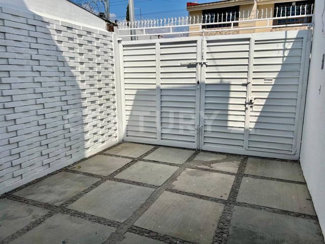 place photo 32