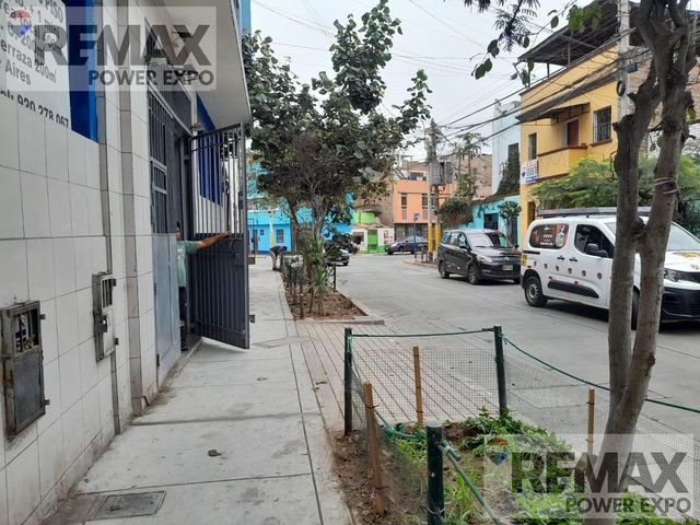 place photo 23