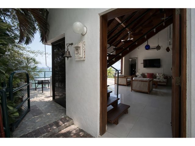 place photo 23