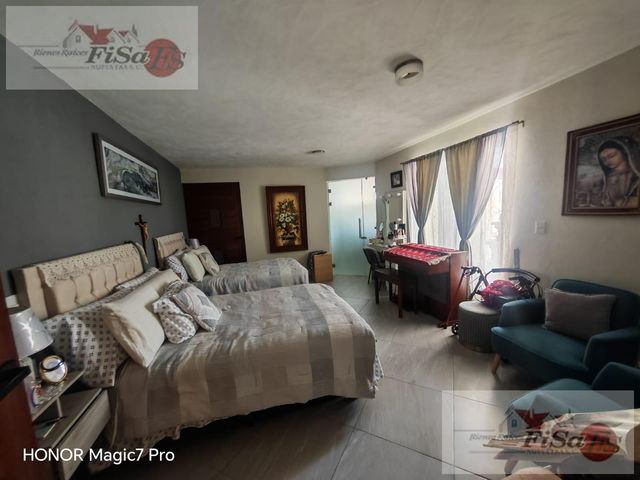 place photo 52