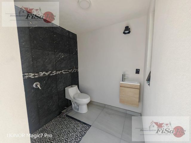 place photo 44