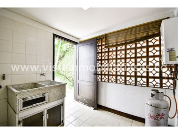 place photo 53