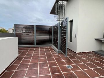 place photo 34