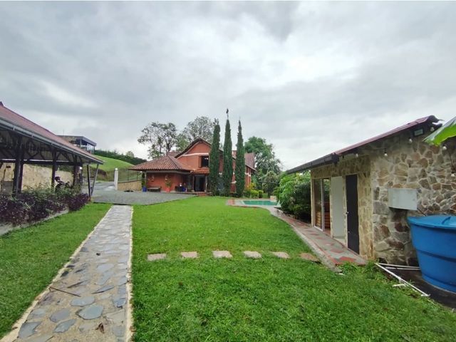 place photo 48