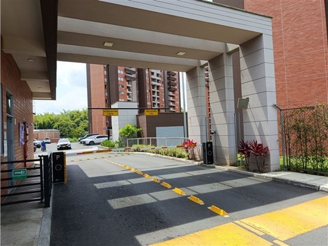 place photo 49