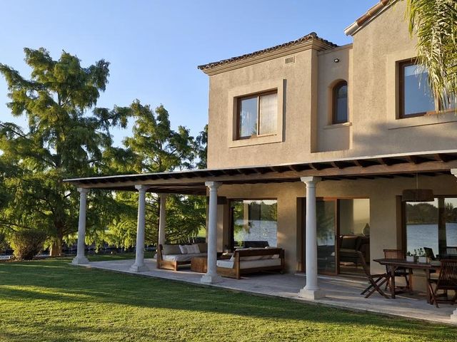 place photo 38