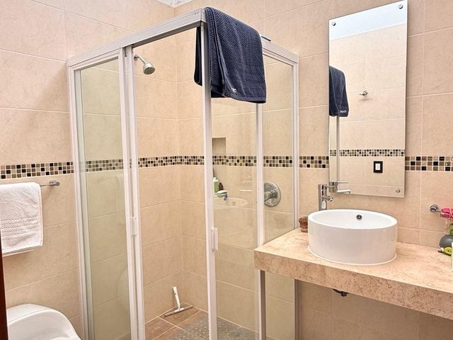 place photo 64