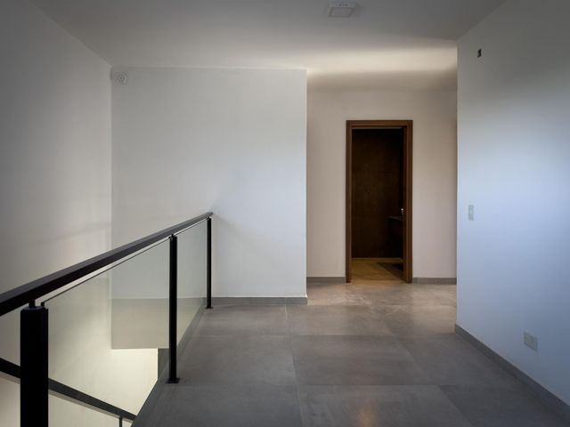 place photo 52