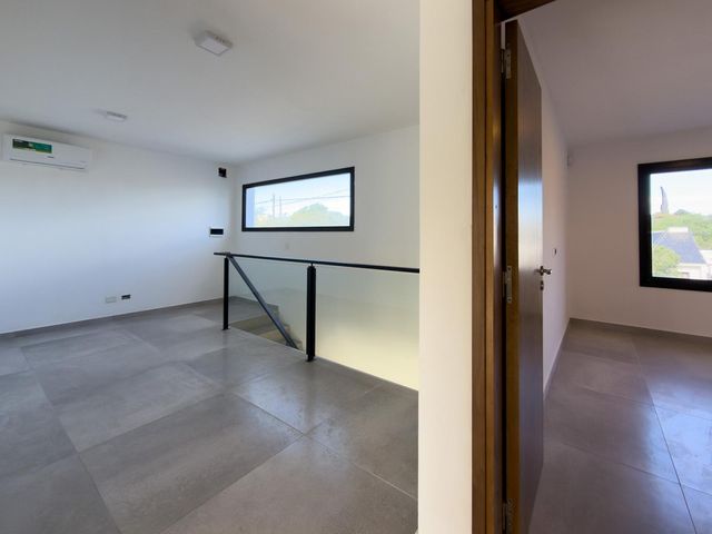 place photo 55