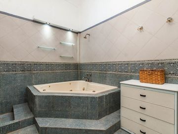 place photo 54