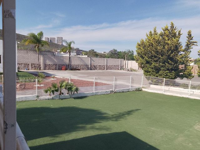place photo 24