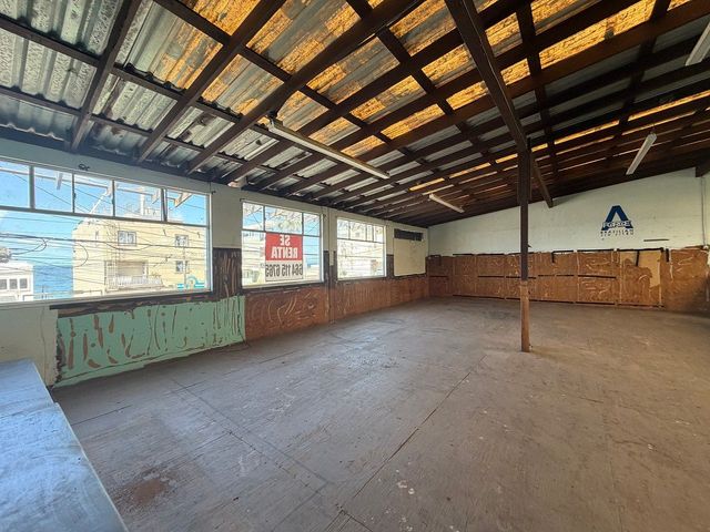 place photo 32