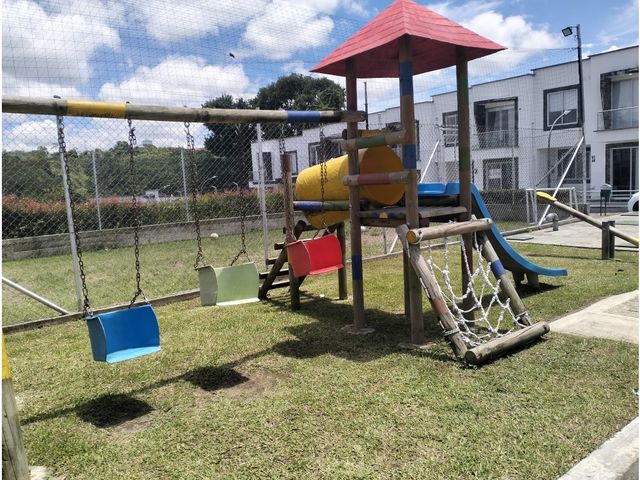 place photo 24