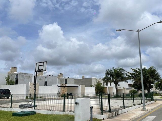 place photo 31