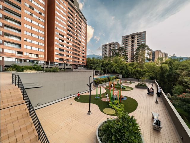 place photo 24