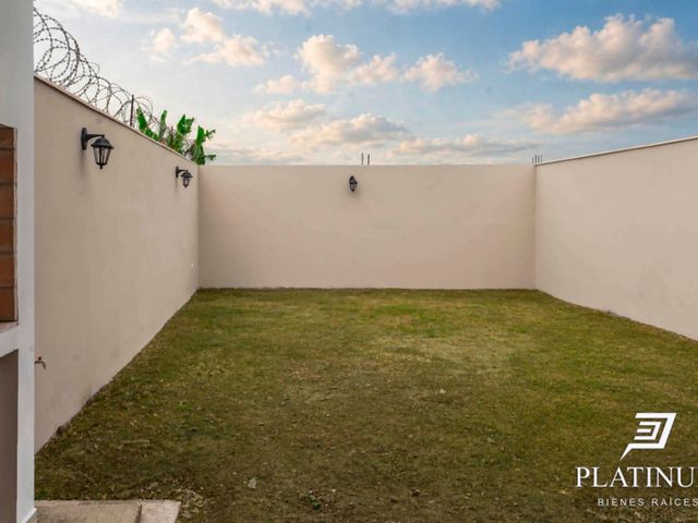 place photo 52