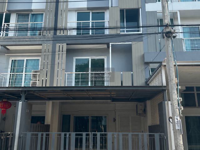 ขายทาวน์เฮ้าส์/ทาวน์โฮม สเปซ ลาดพร้าว - เหม่งจ๋าย  CX-153647