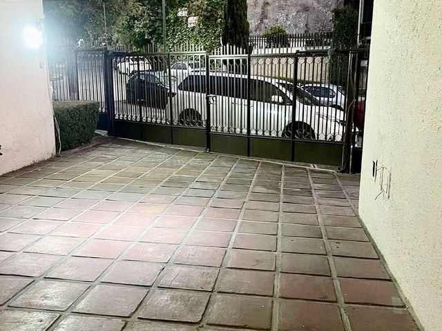 place photo 26