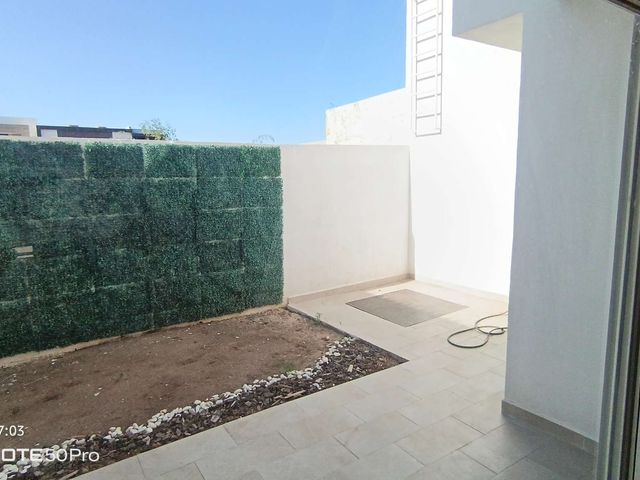 place photo 51