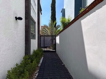place photo 37