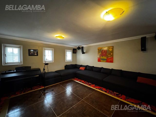 place photo 49